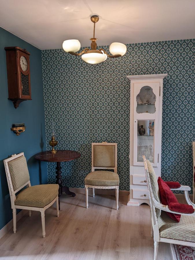 Suite Orient Express Dans L'Auberge Des Trains Mythiques Laniscat Kültér fotó